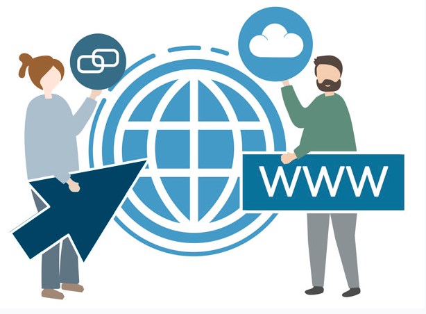 İnternet aracılığıyla kurulan iletişim hem ucuz hem de hızlıdır. İletişim kurmanın maliyeti çoğu zaman sıfırlanmaktadır. Görsel ve işitsel olarak veri paylaşmaya olanak sağlayarak iletilen mesajın kalitesini ve etkisini arttırmaktadır.